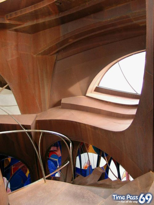 Amazing House of Steel