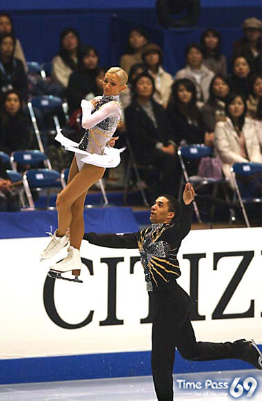 Amazing Ice skating moments