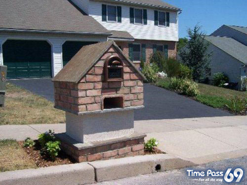 Funny Mail Boxes