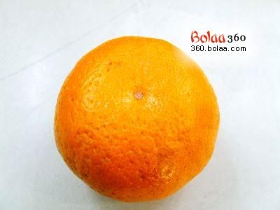 Creative Art in Orange Fruit