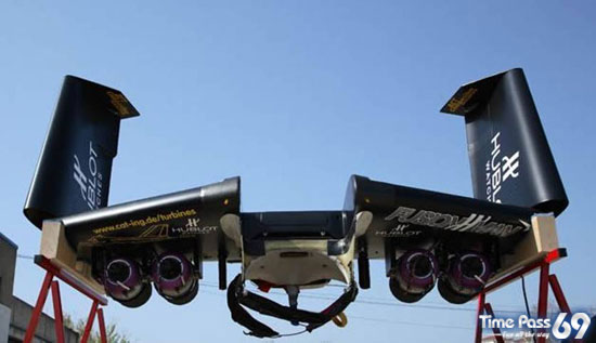 Human Flying Jet Machine