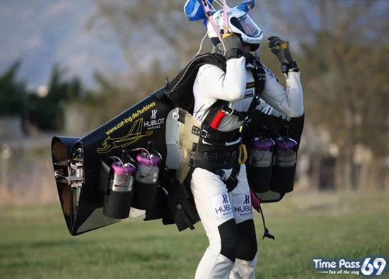 Human Flying Jet Machine