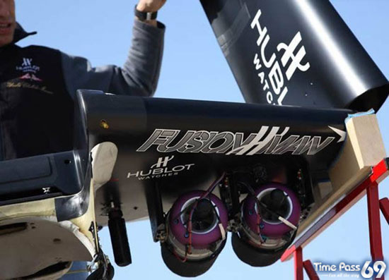 Human Flying Jet Machine