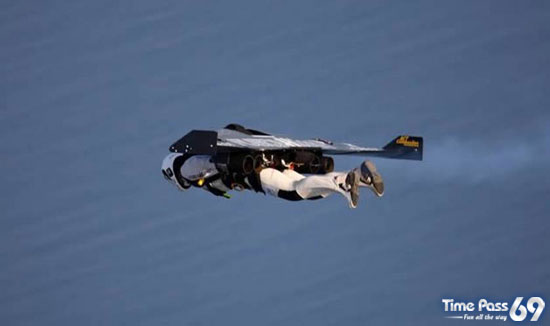 Human Flying Jet Machine