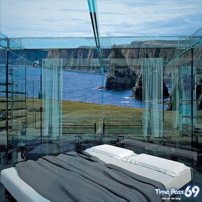 Amazing Glass House Pictures