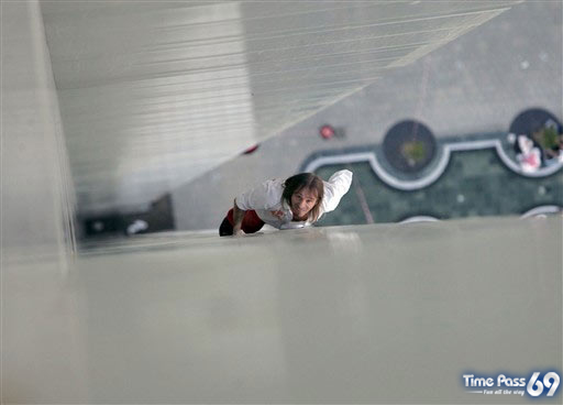 First Climb on Burj Khalifa Great Feat