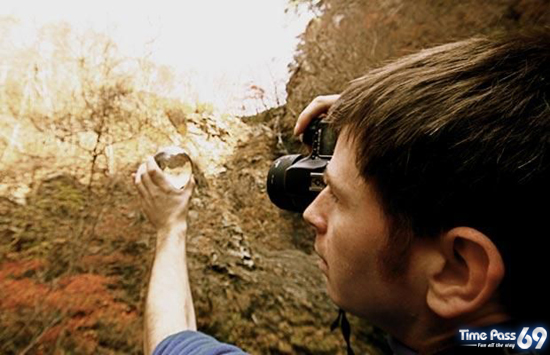 Looking Through The Crystal Ball  Amazing Photos