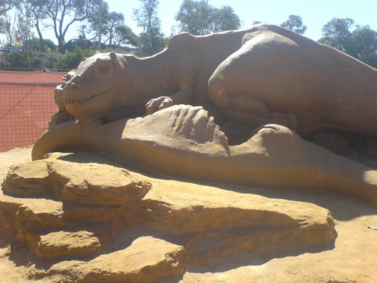 Creative Dinosaurs Sand Sculptures