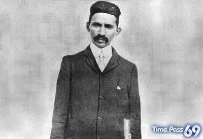 Gandhiji - Rare Pictures