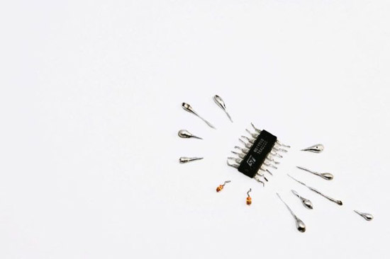 How to turn Spare Radio Parts into Art