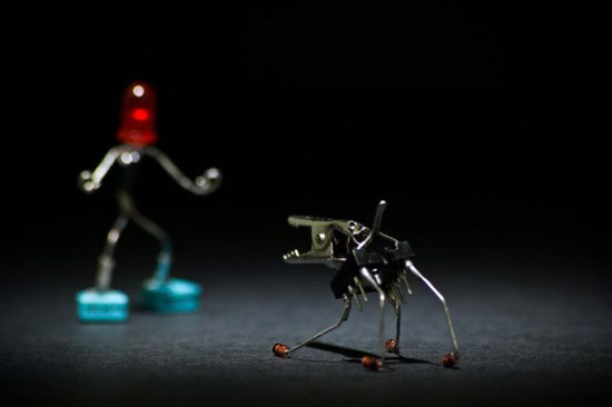 How to turn Spare Radio Parts into Art