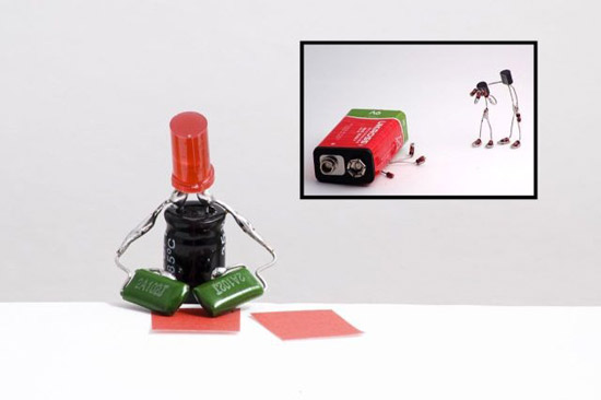 How to turn Spare Radio Parts into Art