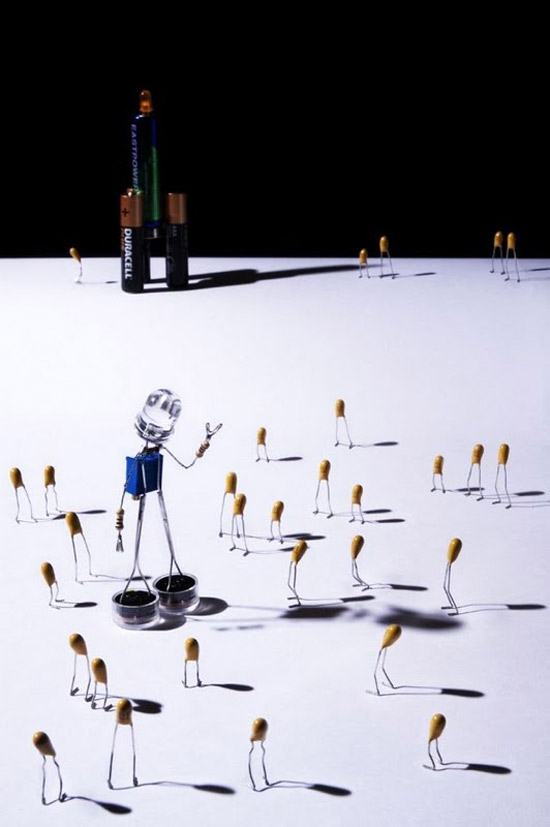 How to turn Spare Radio Parts into Art