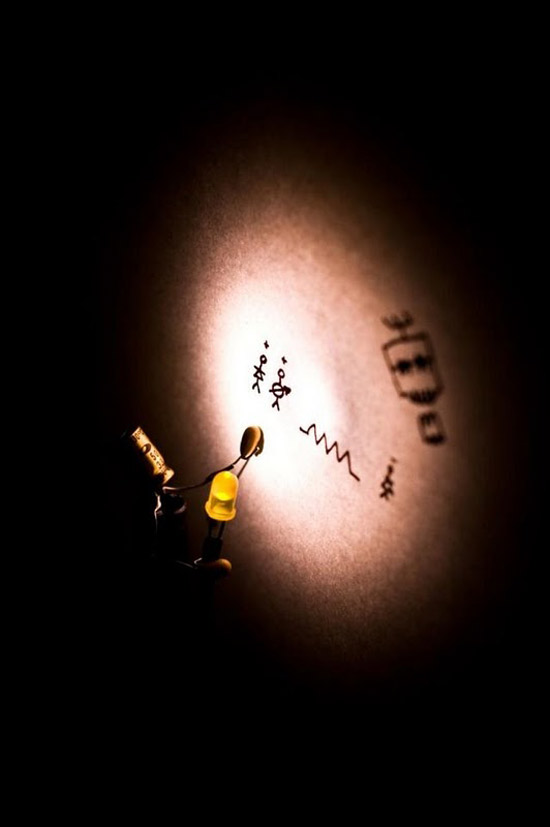 How to turn Spare Radio Parts into Art