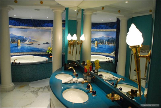 Interiors of Burj Dubai  Not a Bad Piece of Architecture