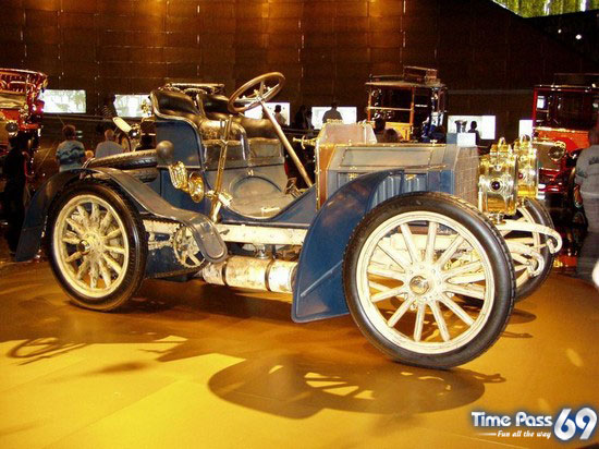 Mercedes Benz Museum In Stuttgart