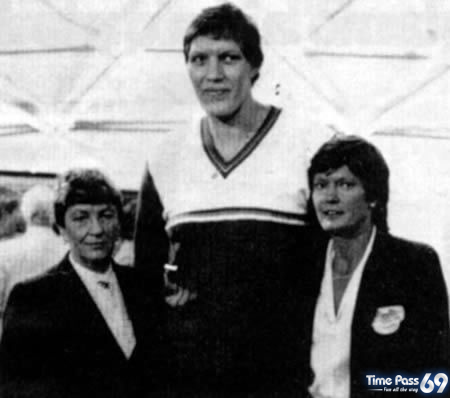Tallest Woman?s in the World