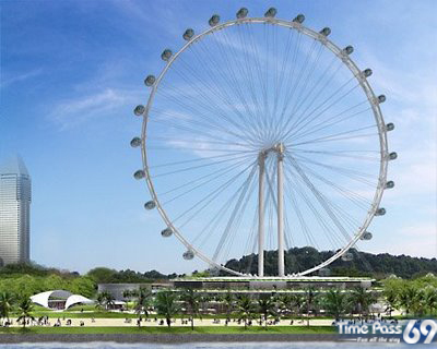 World Largest Observation Wheel  Singapore Flyer
