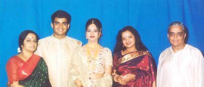 Actor Madhavan Childhood Rare Family Photos