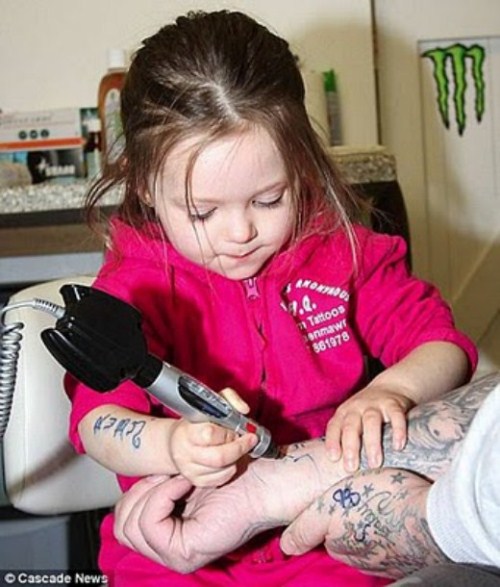 Ruby Dickinson May Be Youngest Tattoo Artist