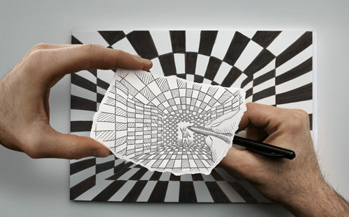 Pencil vs Camera Incredible Piece of Art