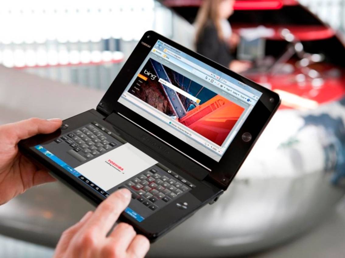 Worlds First Dual Screen Laptop Toshiba Libretto W100