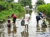 Funny Activitiy During Flood