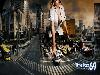 Giant People 15 Amusing Photoshopped Pictures