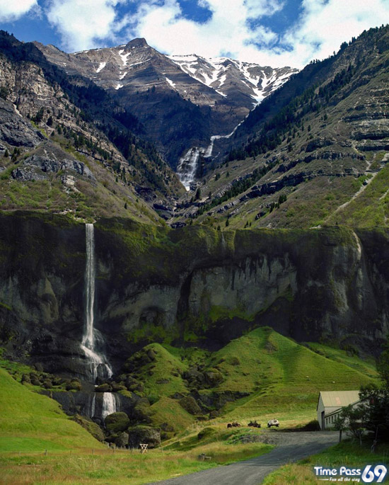 Amazing Water Falls