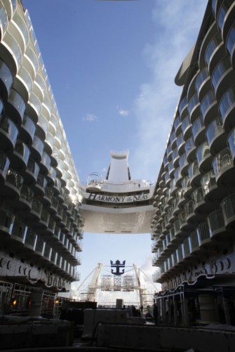 World�s Biggest Cruise Ship The Harmony Of The Seas Arrives In Southampton