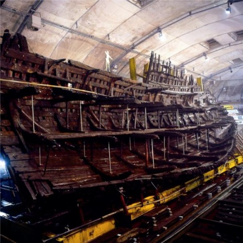 19 Creepy Things Discovered Lying In The Ocean