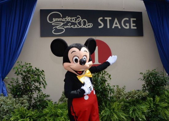 How well do you know your favourite toon, Mickey Mouse?
