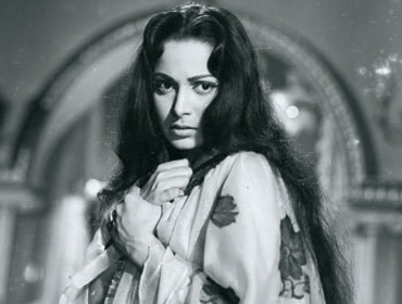 Actresses who portrayed nautch girls in Bollywood films