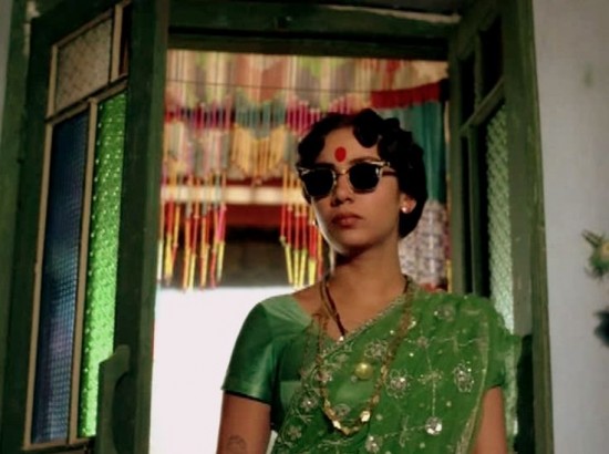 Actresses who portrayed nautch girls in Bollywood films