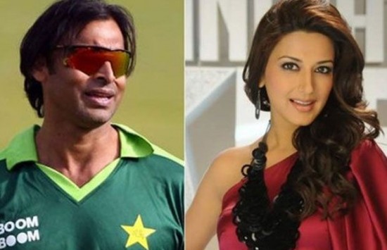 Bollywood Celebrities And Their Love Stories Which Tore Barriers Apart