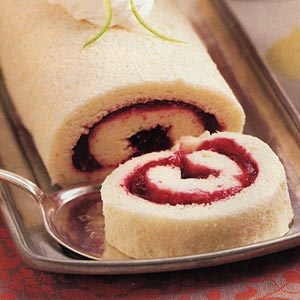 10 Celestial Christmas Roll Cakes