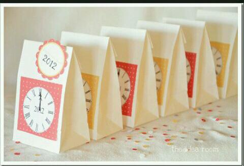 12 DIY New Year's Countdown Ideas