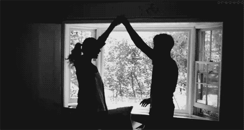 13 Things That Happen When You�re Meeting Your Sweetheart After A Long Time 