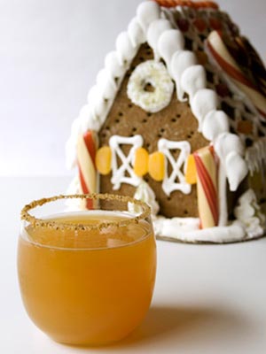 15 Christmas Drinks And Shots To Try This Holiday Season