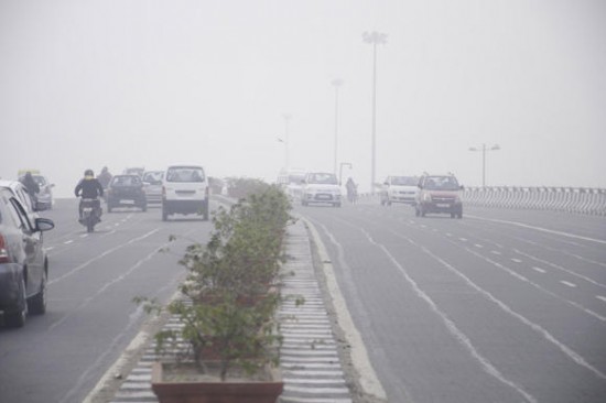 50 trains, 16 flights delayed; cold wave grips North India
