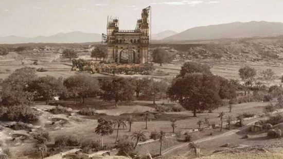 Very Rare Pic...At The Stage of Charminar Construction