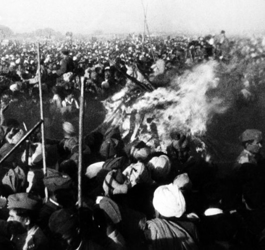 Rare Images From Mahatma's Funeral