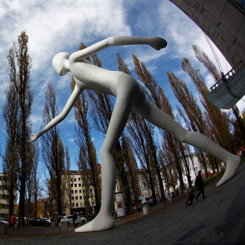 Weird and unusual artworks  worlds most bizarre statues and sculptures Strange Sculptures Around The Worl