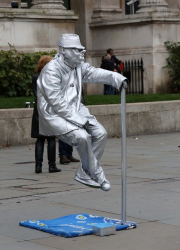 Weird and unusual artworks  worlds most bizarre statues and sculptures Strange Sculptures Around The Worl
