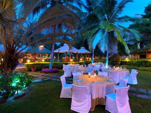 7 Irresistible Dhabas Around Bangalore That Serve The Most Delicious Food