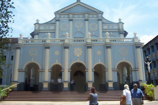 12 Of The Most Beautiful & Oldest Churches In India