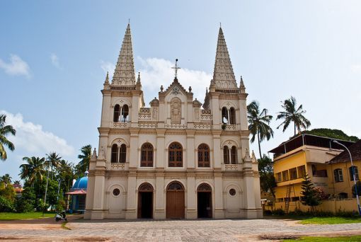 12 Of The Most Beautiful & Oldest Churches In India