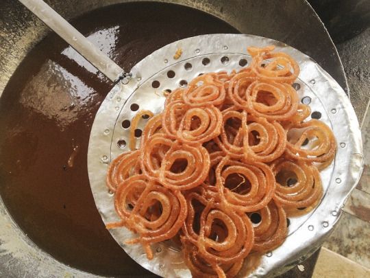 Kuch meetha ho jaaye.. 10 desi sweets that redefine desserts!