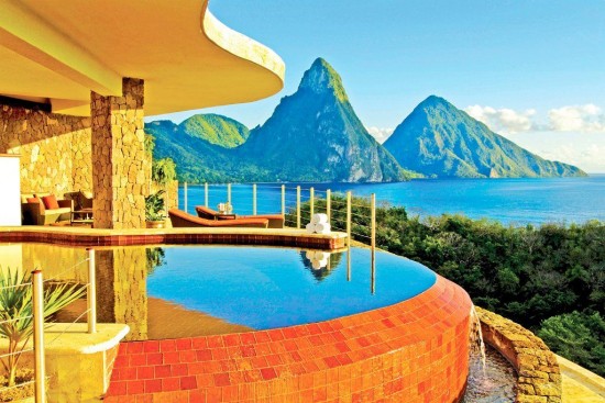 10 hotel rooms with fabulous views around the world