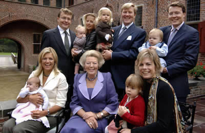 Top 10 Royal Families of the World